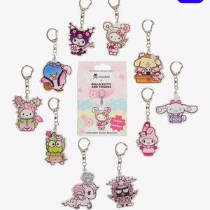 ❌SOLD❌tokidoki x Sanrio Blind Box Keychain pochacco
